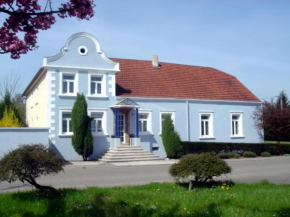 Villa Maria, Petit-Réderching
